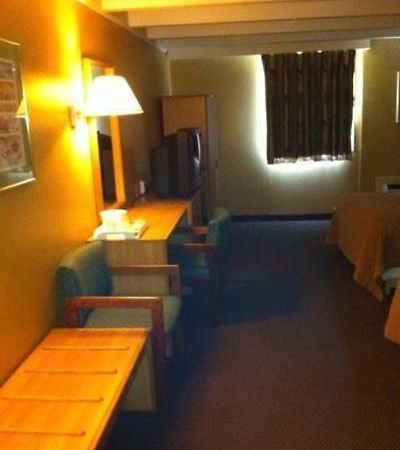 Traveler'S Inn Fort Wayne 韦恩堡 外观 照片